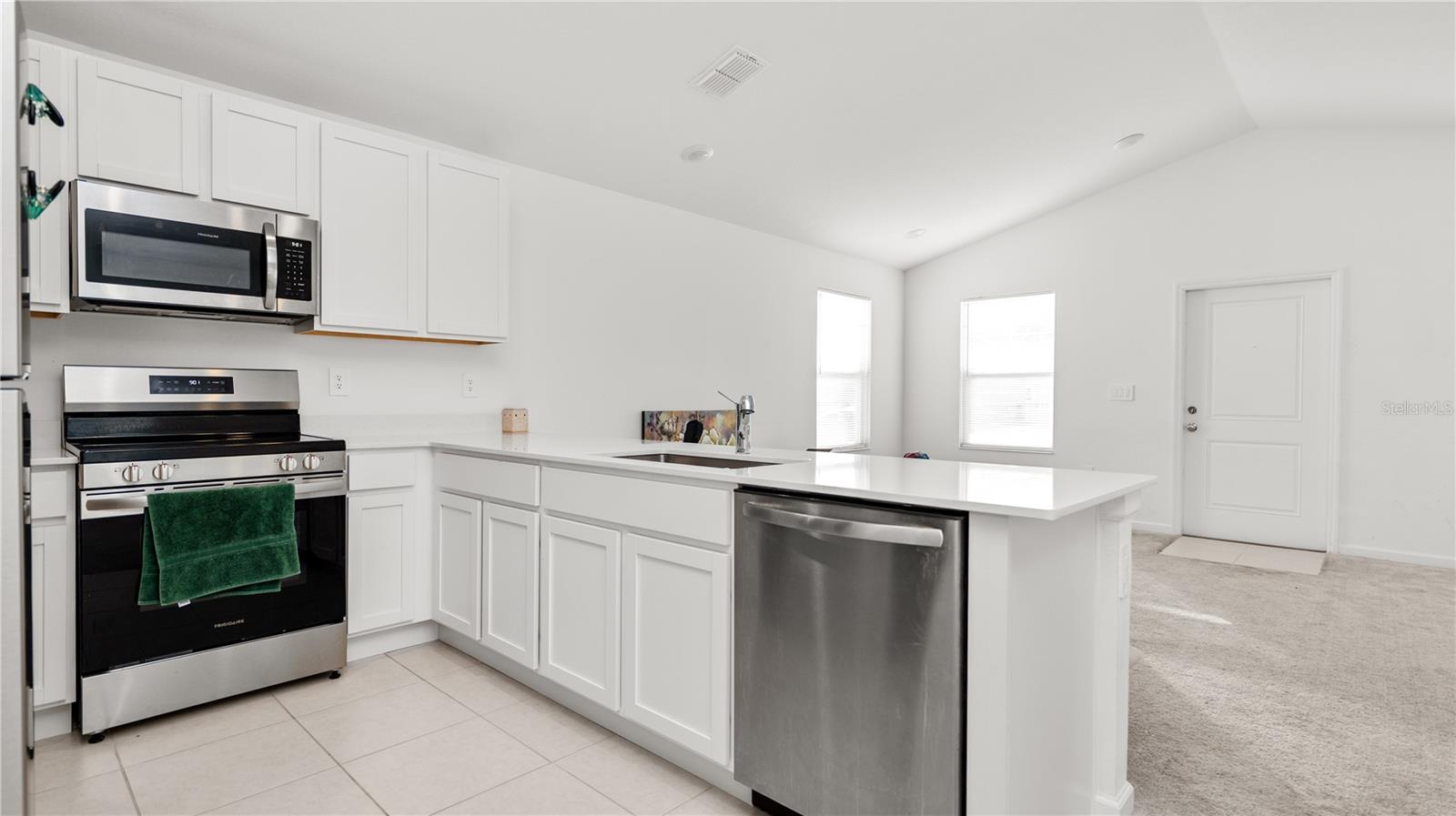 PEACE CREEK RESERVE - Residential