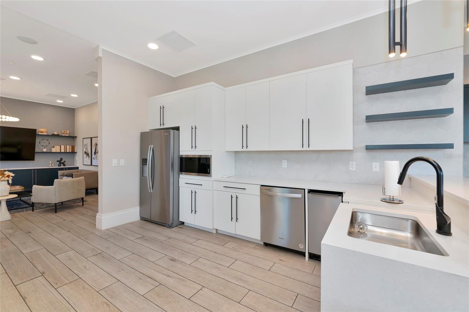 ARTISAN LAKES EAVES BEND PH II SUBPH A, - Residential