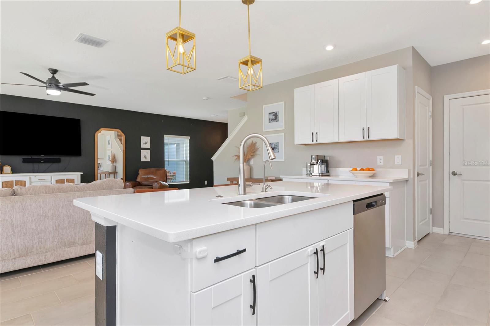 ARTISAN LAKES EAVES BEND PH II SUBPH A, - Residential