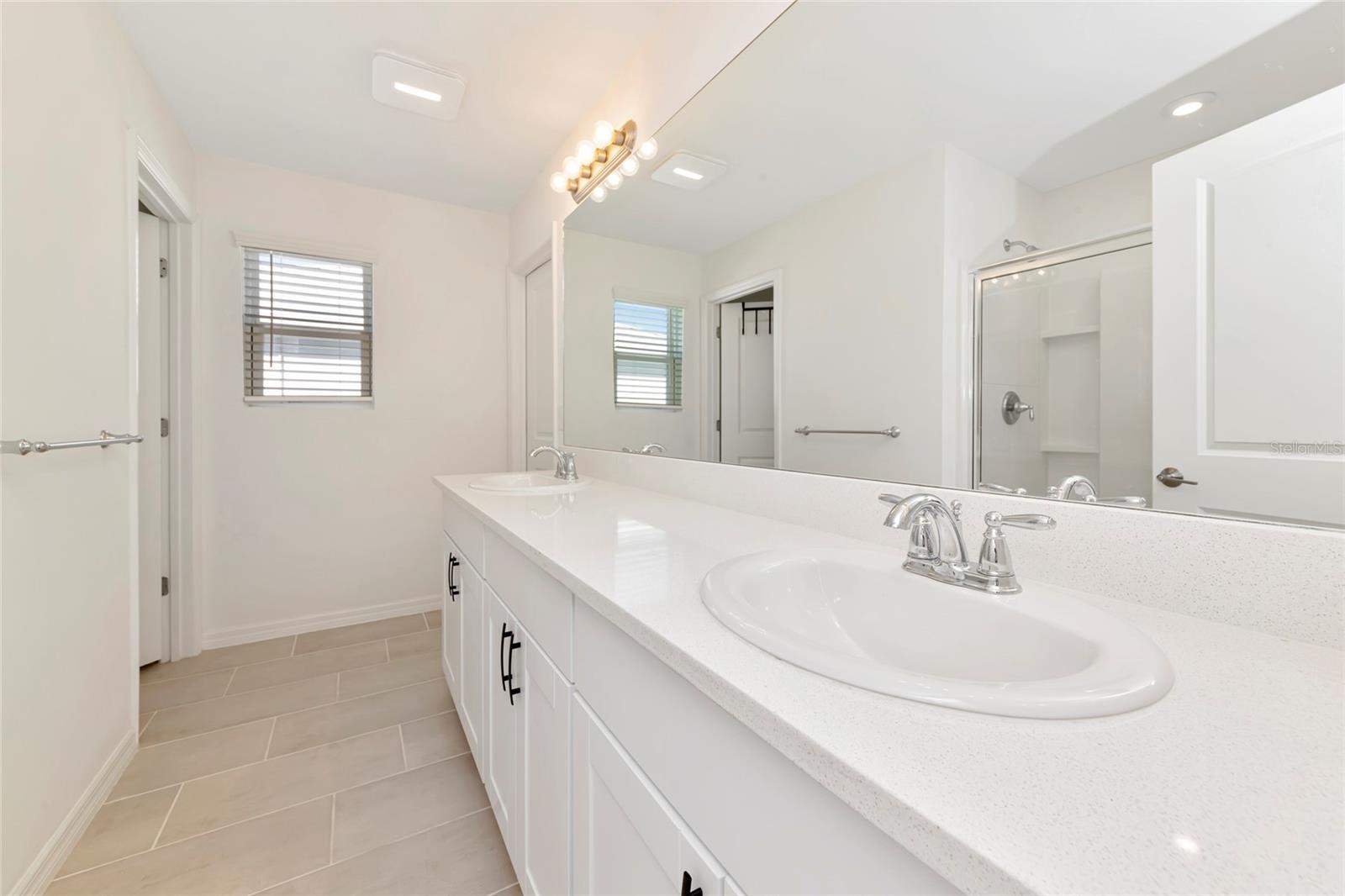 ARTISAN LAKES EAVES BEND PH II SUBPH A, - Residential