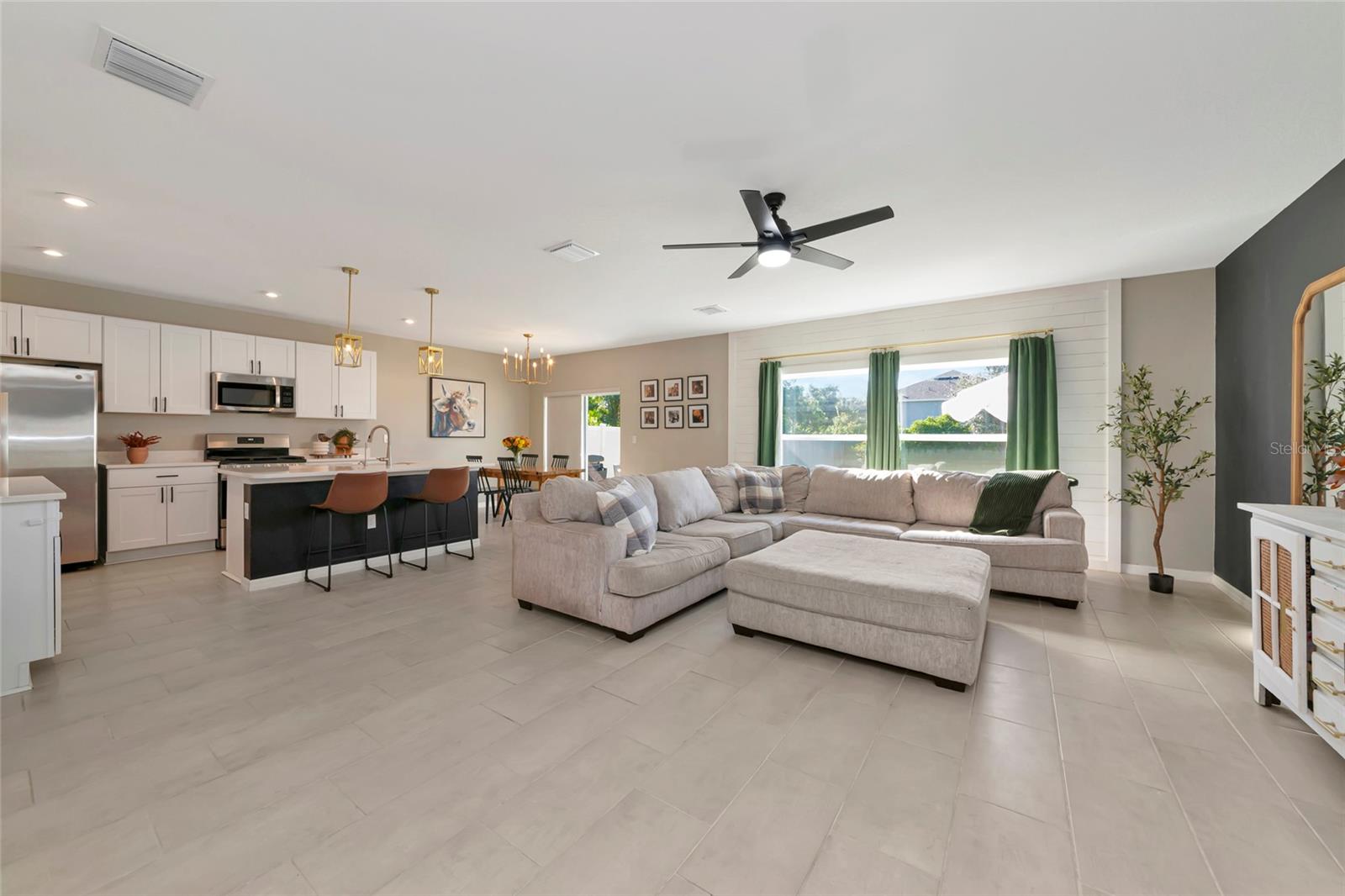 ARTISAN LAKES EAVES BEND PH II SUBPH A, - Residential