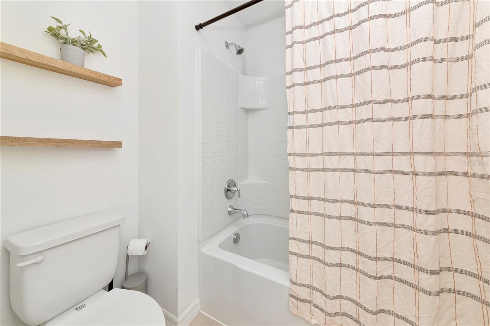 ARTISAN LAKES EAVES BEND PH II SUBPH A, - Residential