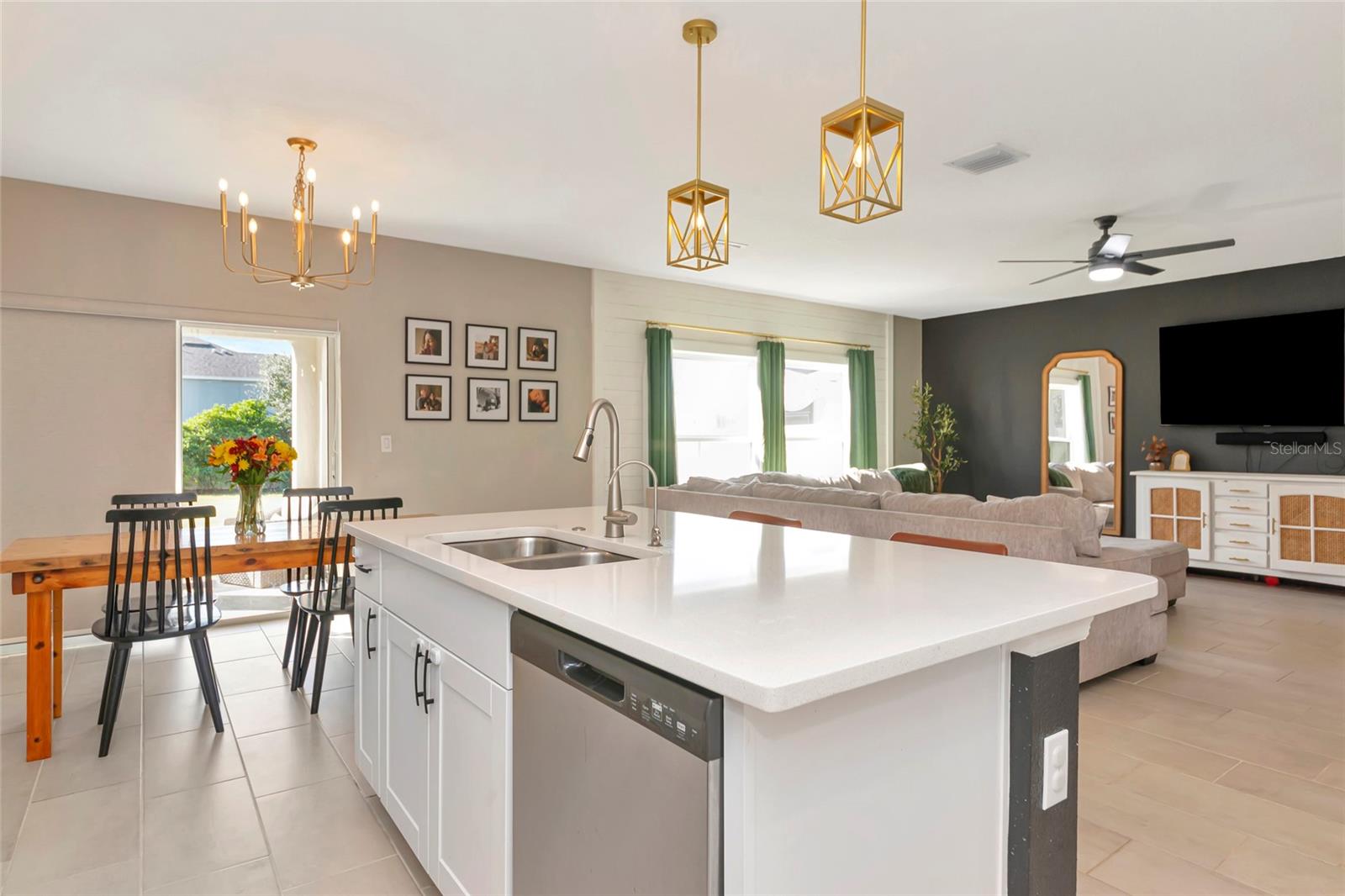 ARTISAN LAKES EAVES BEND PH II SUBPH A, - Residential