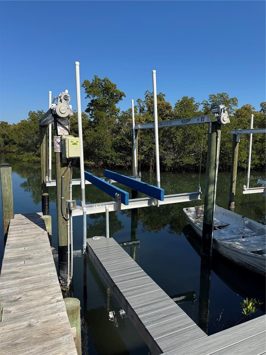BOAT SLIPS - Residential