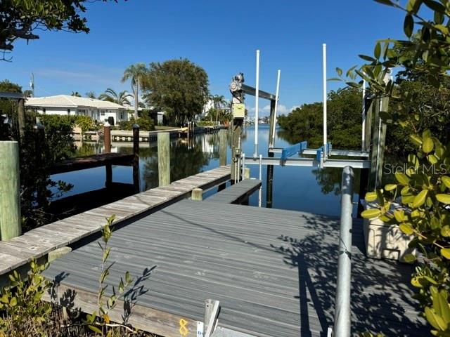 BOAT SLIPS - Residential