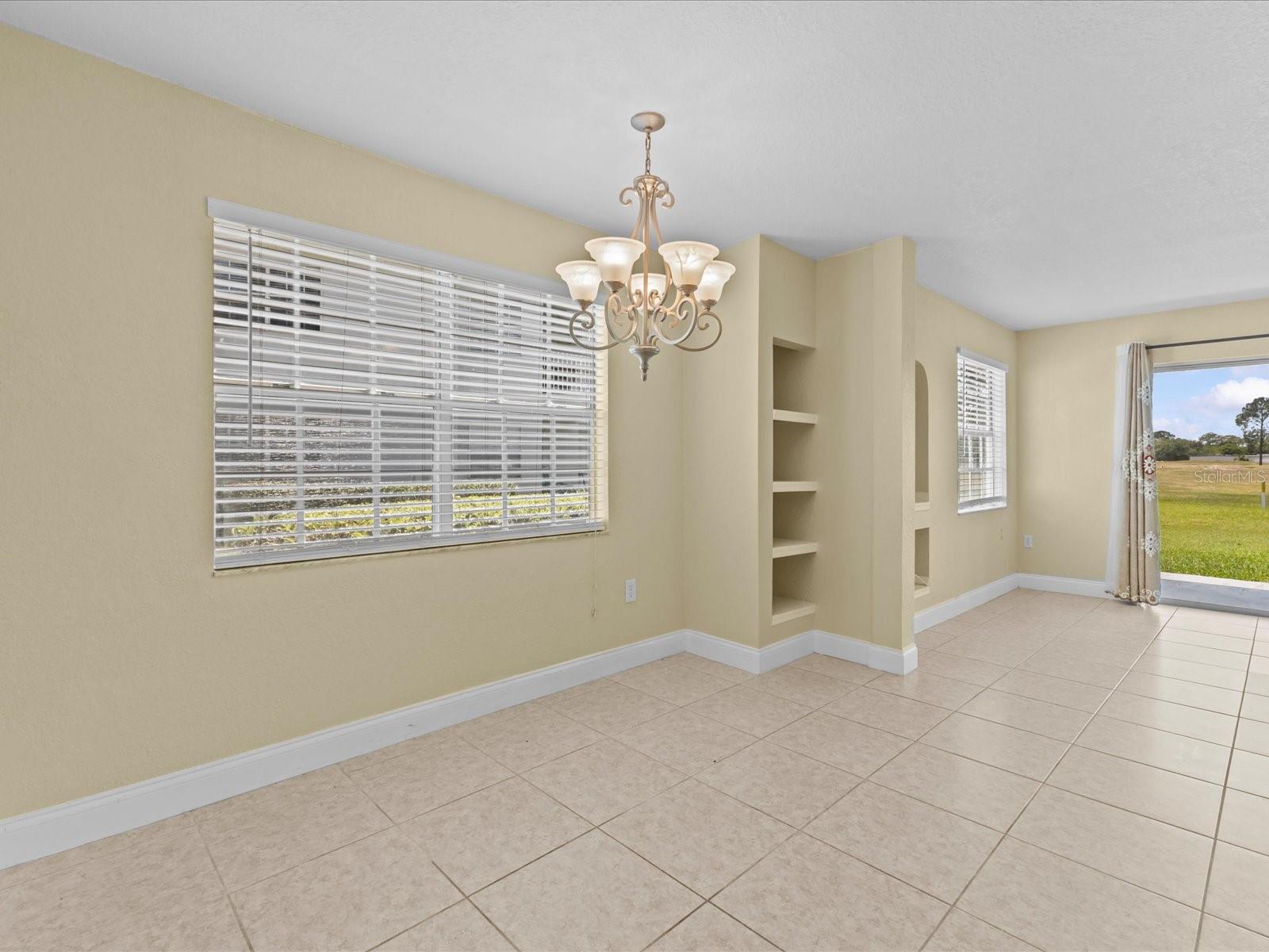 AUDUBON VILLAS AT HUNTER'S CREEK - Residential