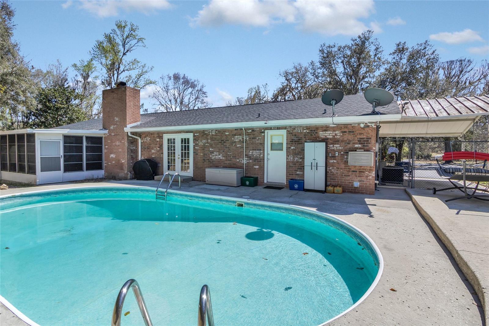 GOLFVIEW WEST - Residential