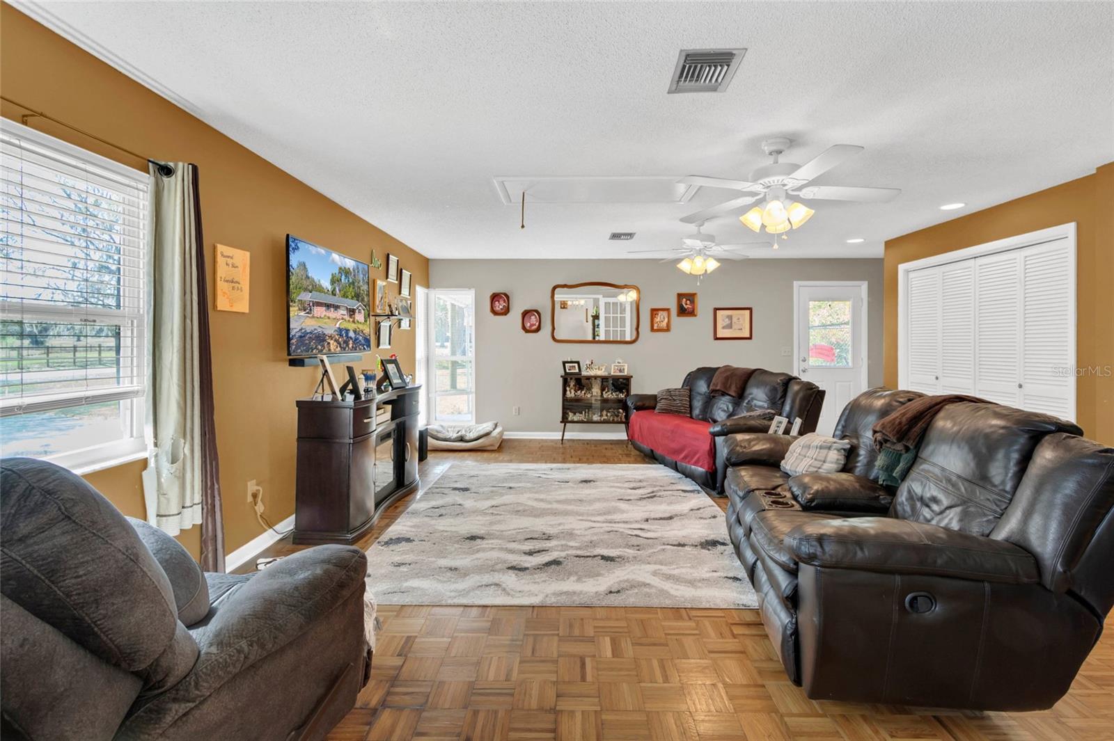 GOLFVIEW WEST - Residential