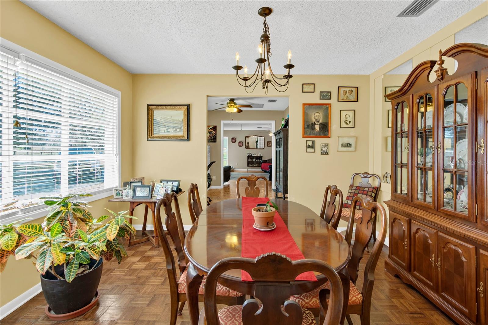 GOLFVIEW WEST - Residential