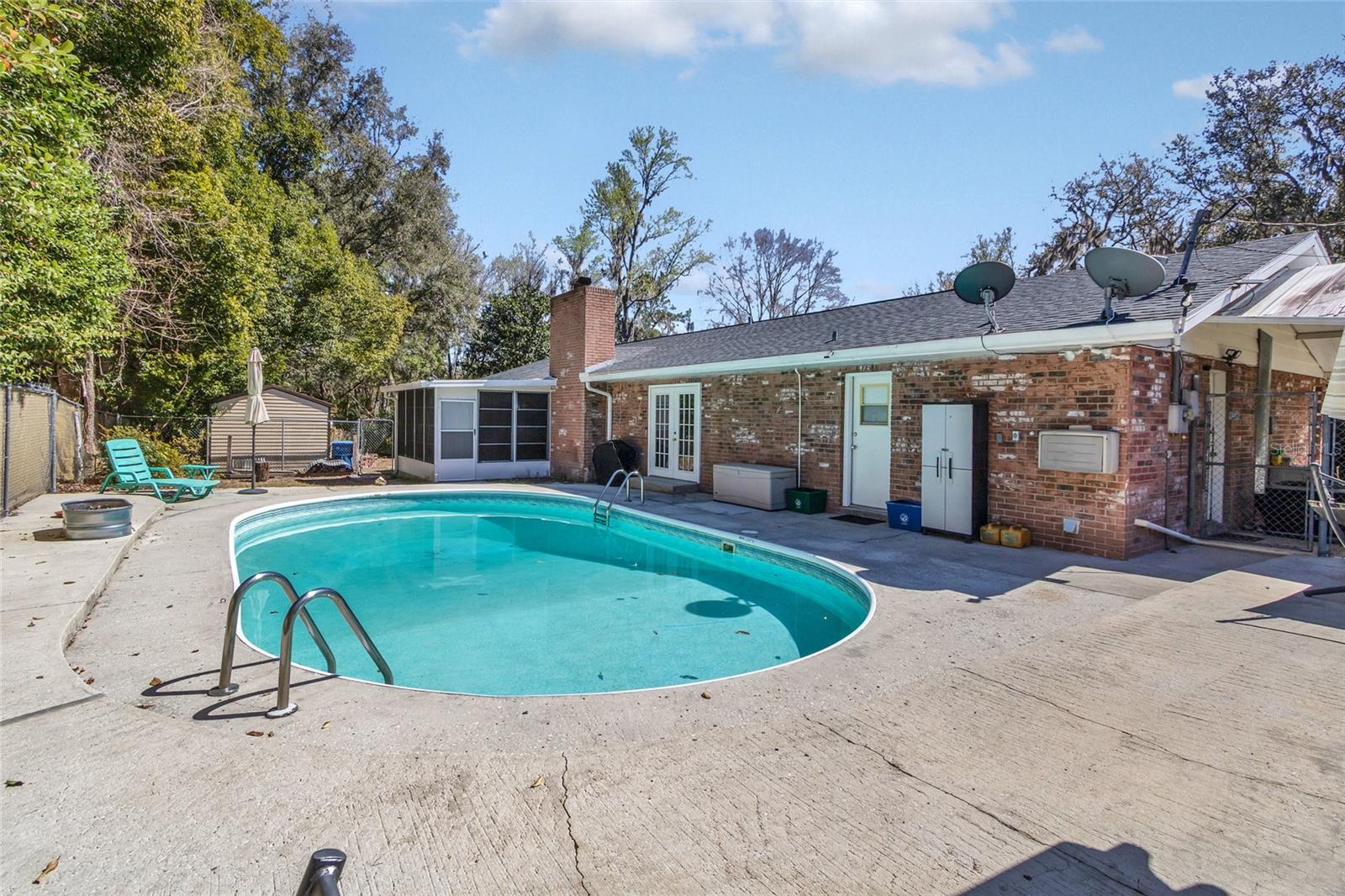 GOLFVIEW WEST - Residential