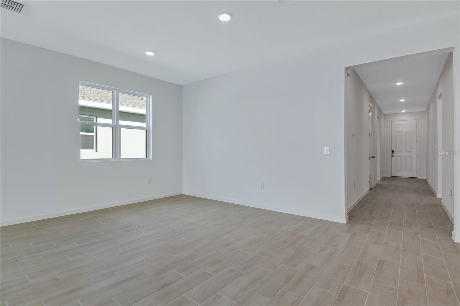 SEASONS AT ANNABELLE ESTATES - Residential