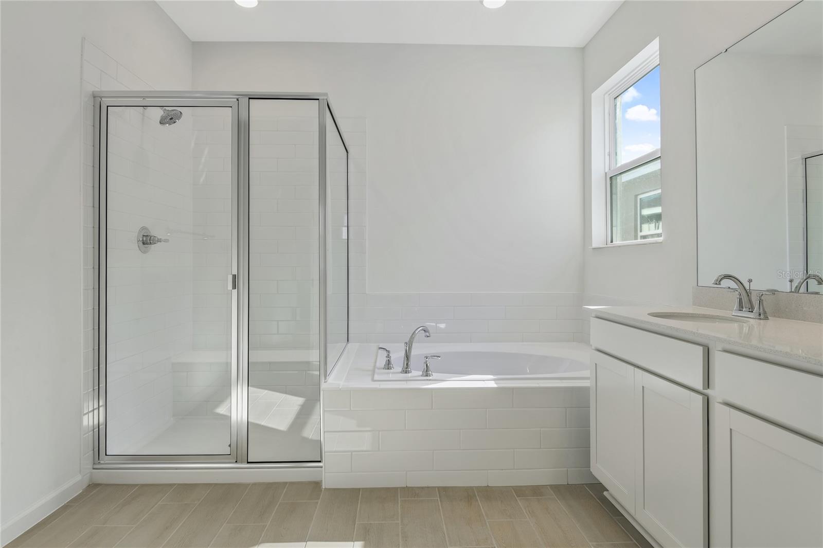 SEASONS AT ANNABELLE ESTATES - Residential