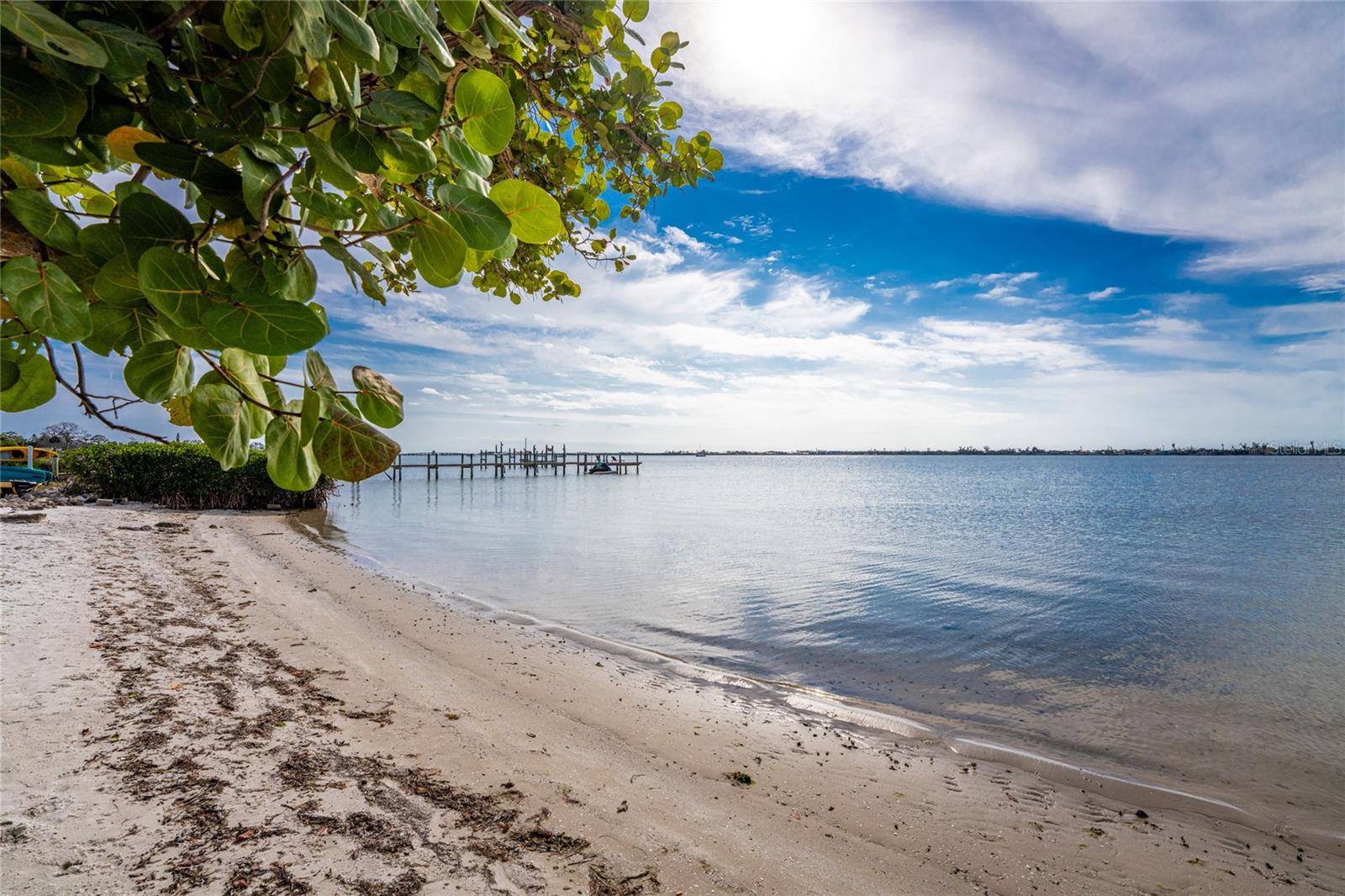 TIKI ON THE BAY - Residential