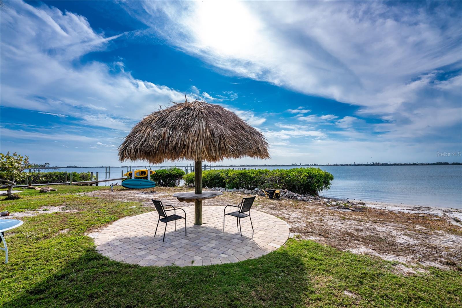 TIKI ON THE BAY - Residential