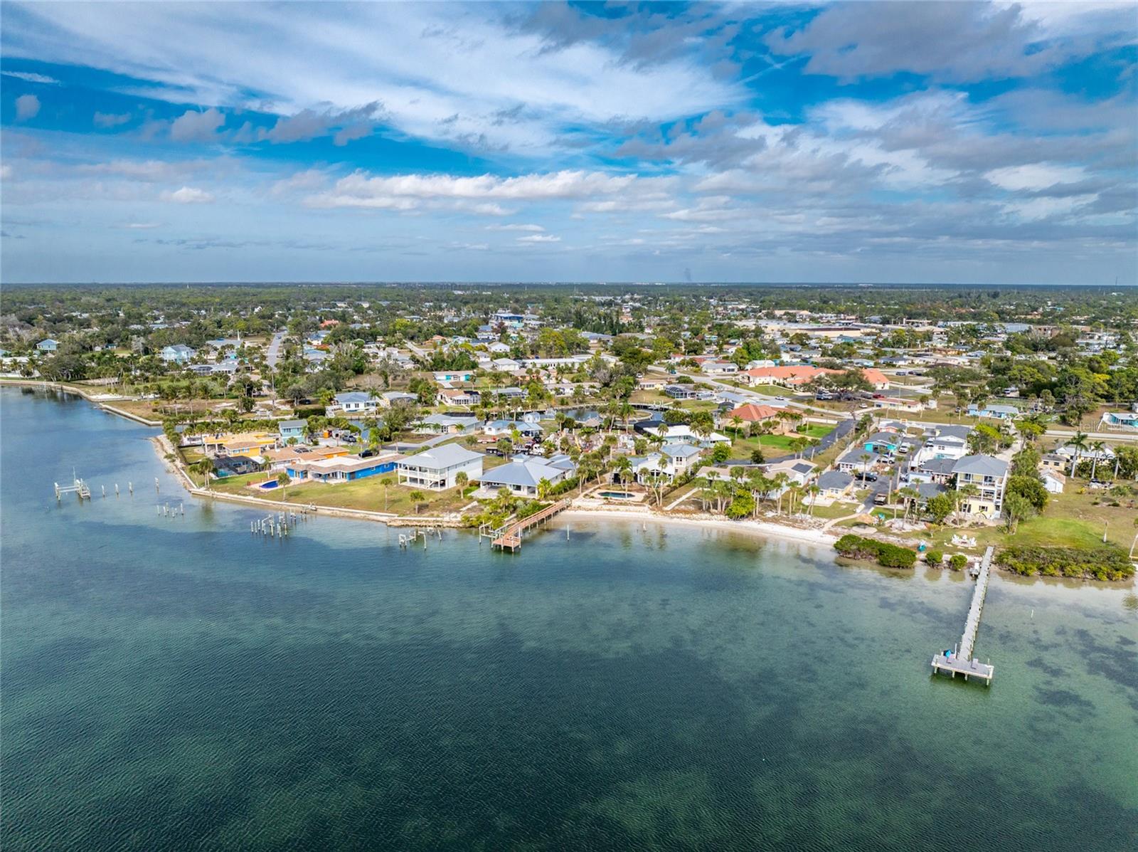 TIKI ON THE BAY - Residential