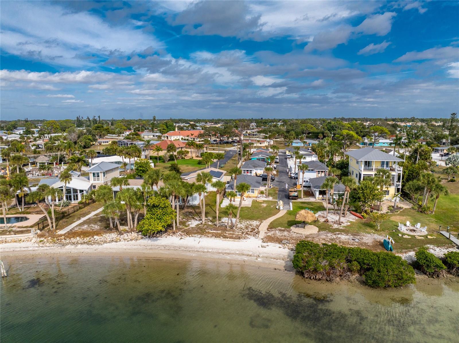 TIKI ON THE BAY - Residential