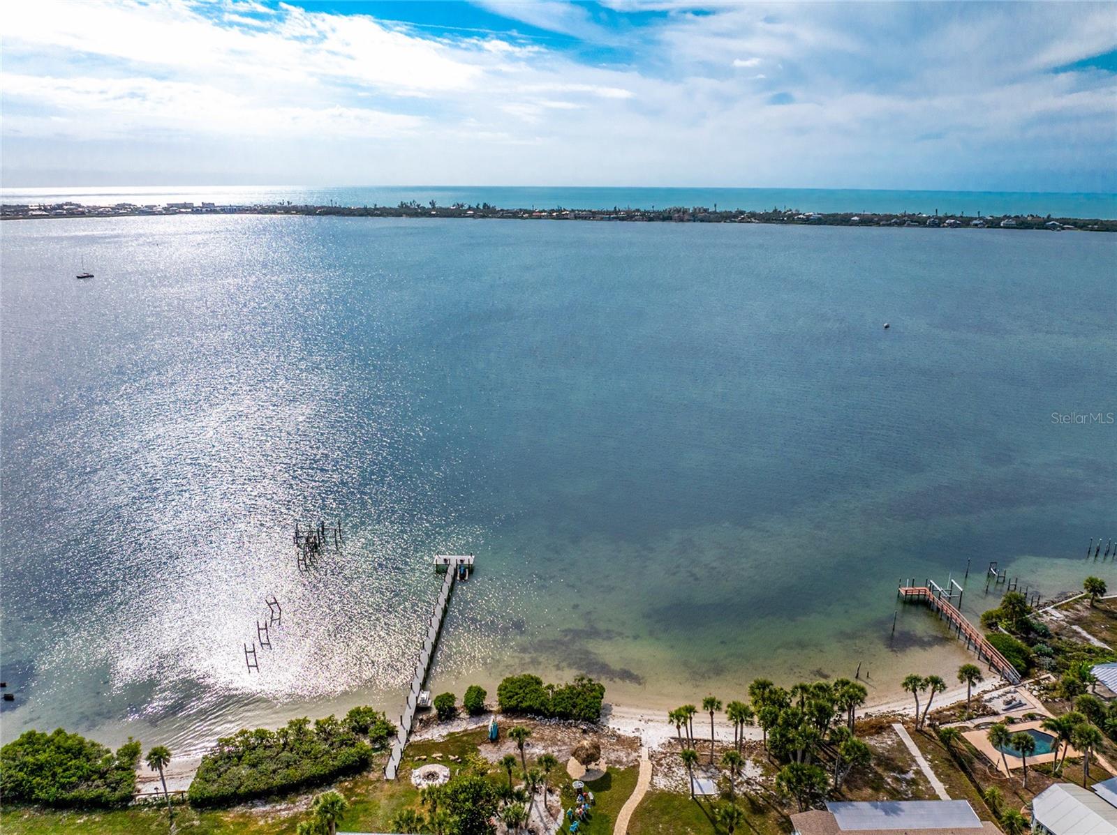 TIKI ON THE BAY - Residential