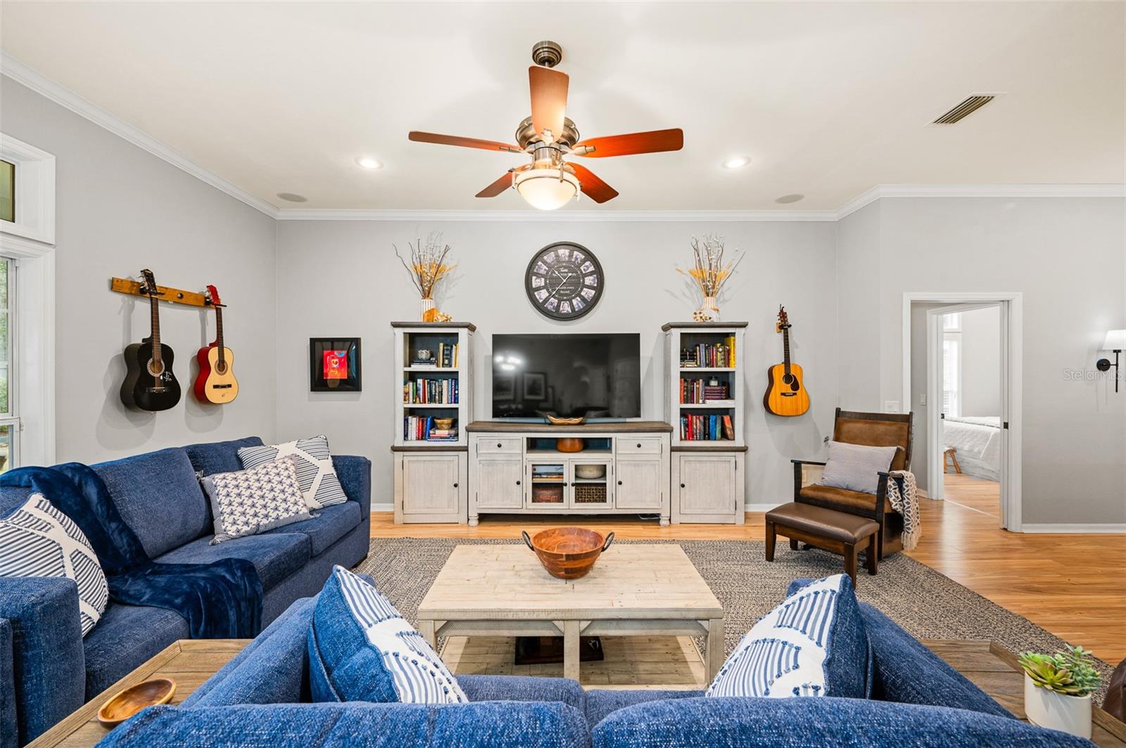 ELOISE GARDENS PH 1 - Residential