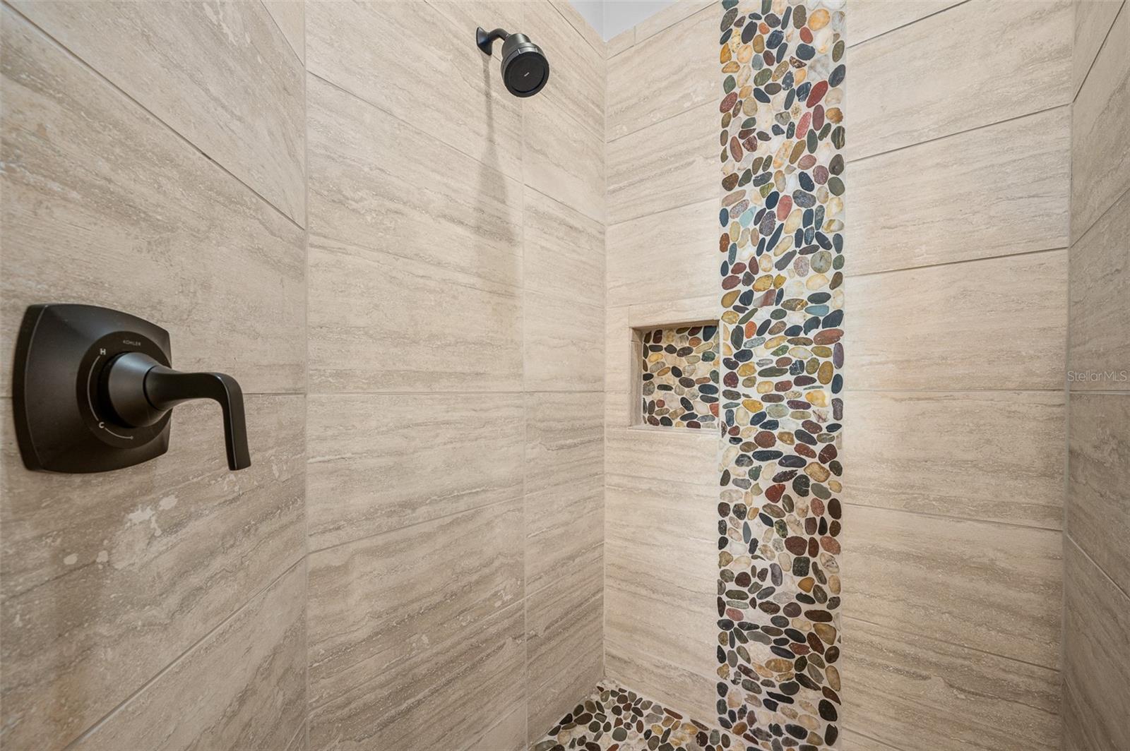 ELOISE GARDENS PH 1 - Residential