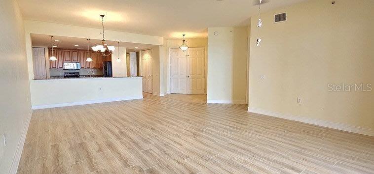 BELLA LAGO/VIVANTE XXI - Residential Lease