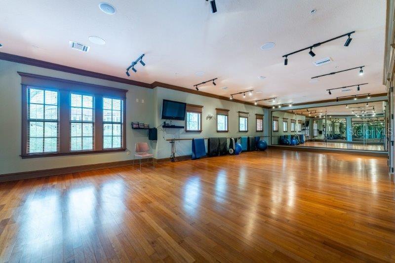 BELLA LAGO/VIVANTE XXI - Residential Lease