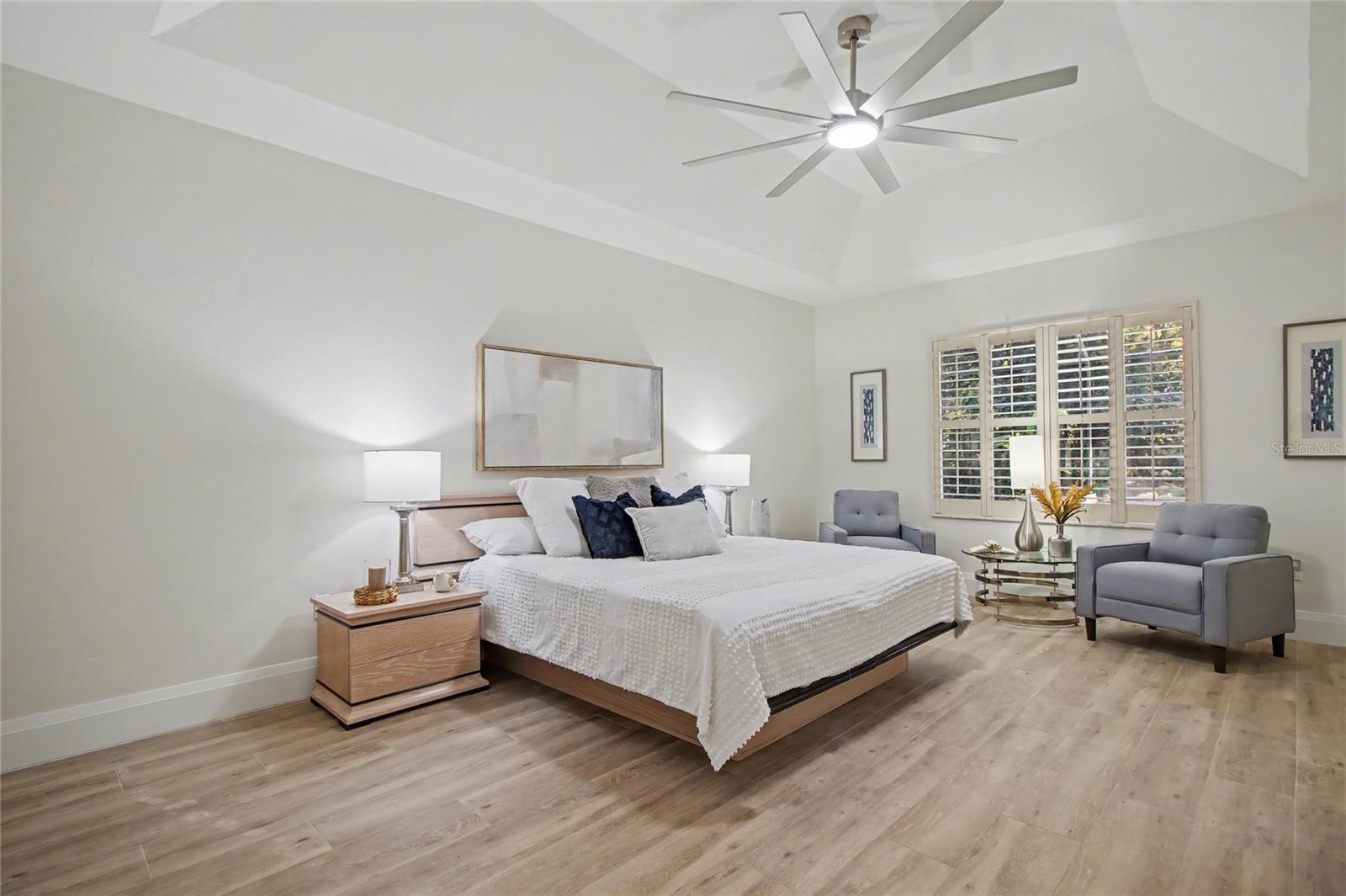 GOLDEN GATE ESTATE UNIT 34 - Residential