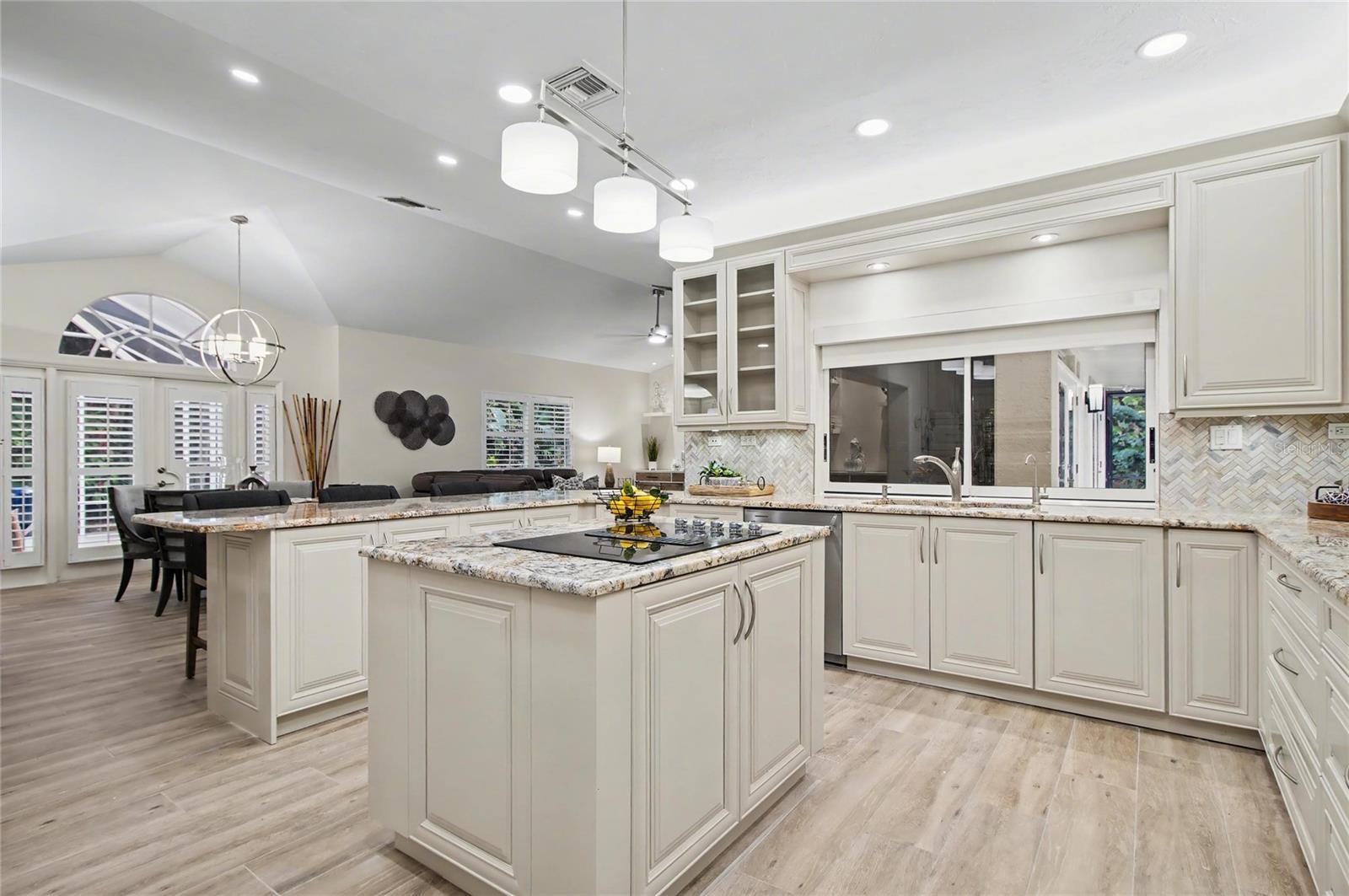 GOLDEN GATE ESTATE UNIT 34 - Residential