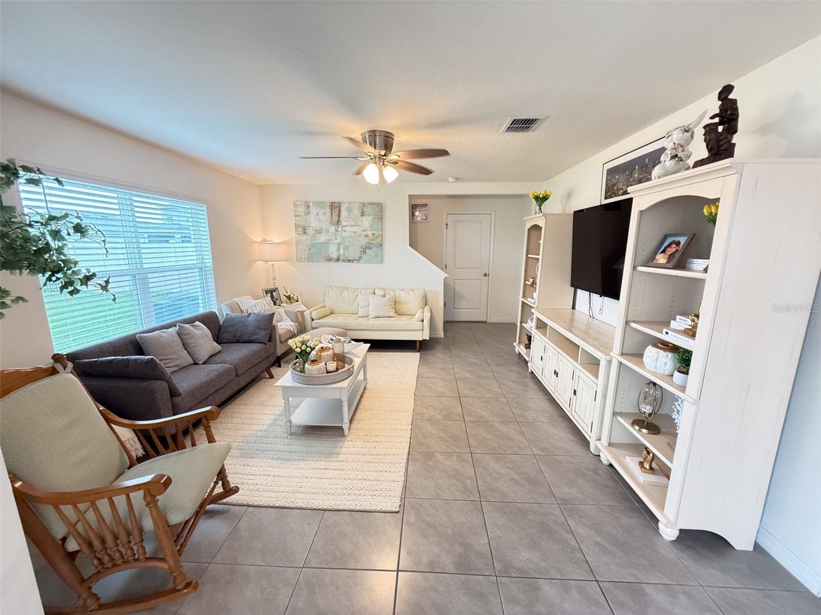 BELLA LAGO PH IE & IIB - Residential Lease