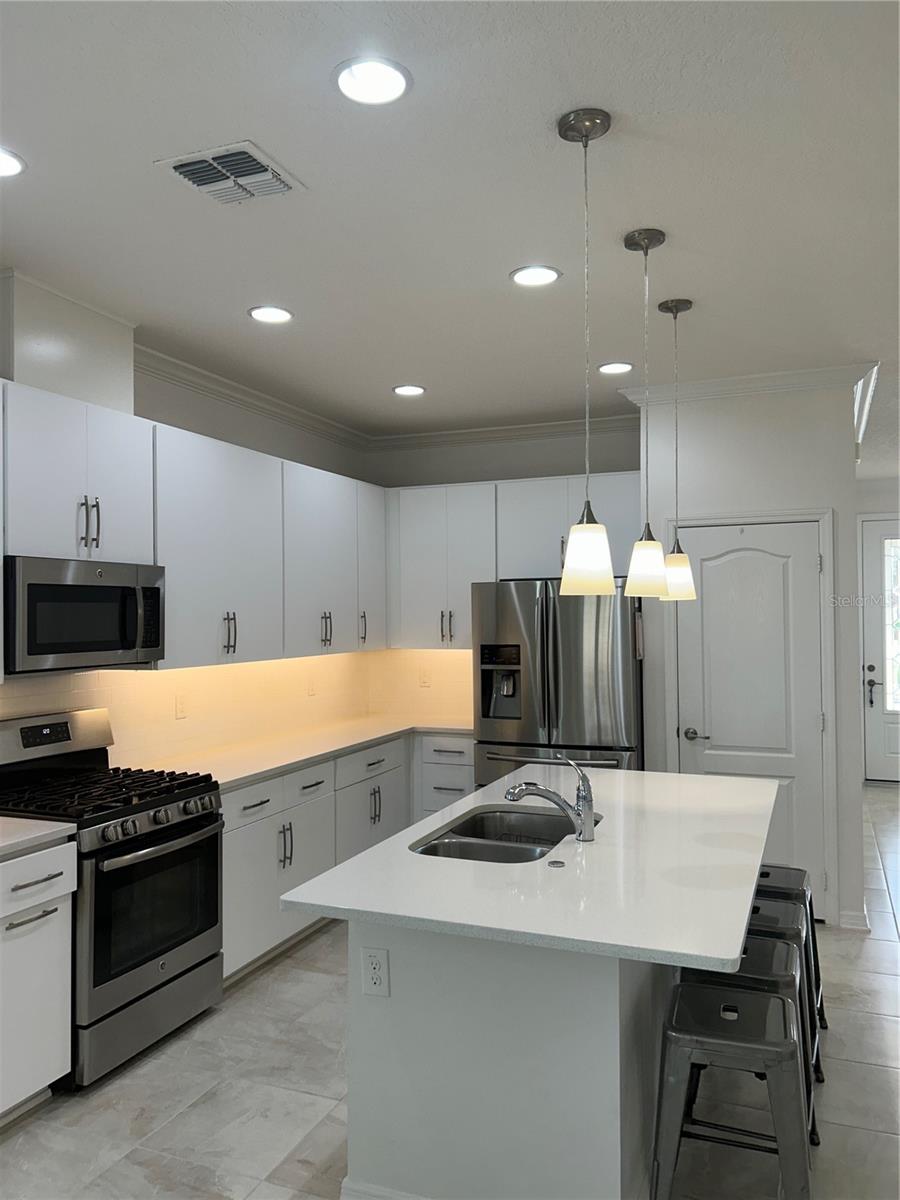 SUMMERLAKE PD PH 4A - Residential Lease