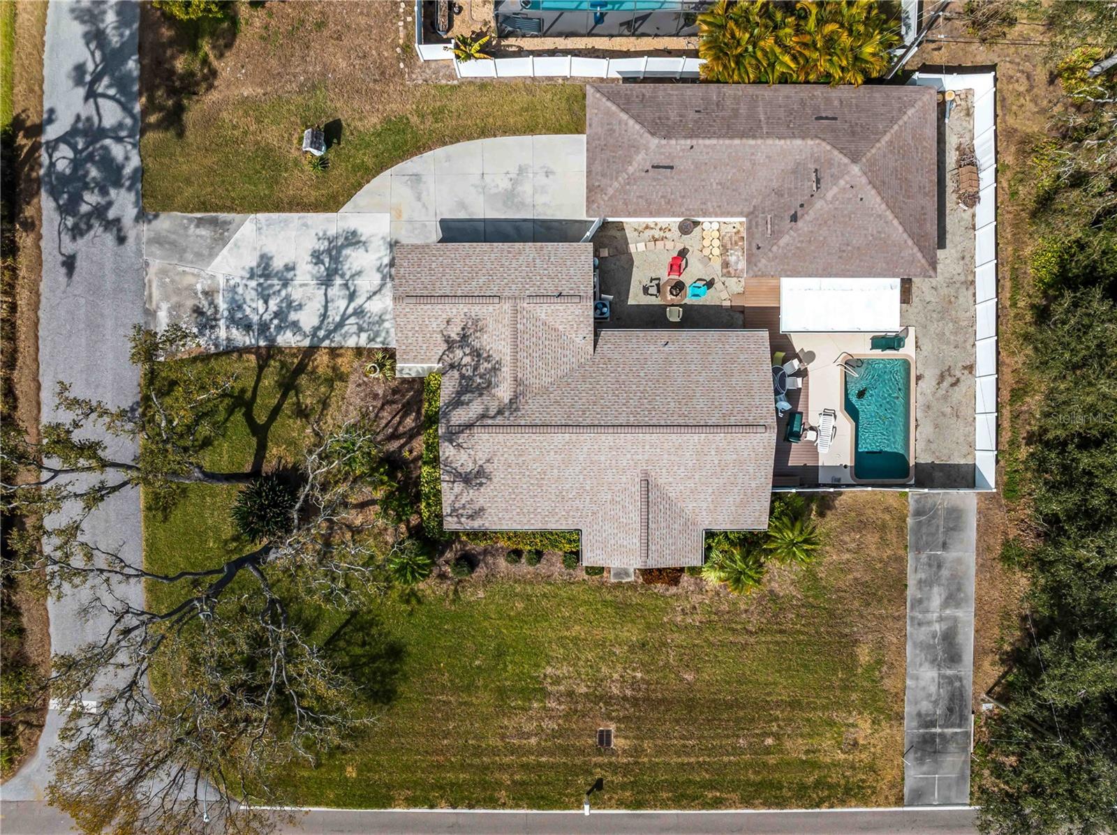 SOUTH VENICE - Residential