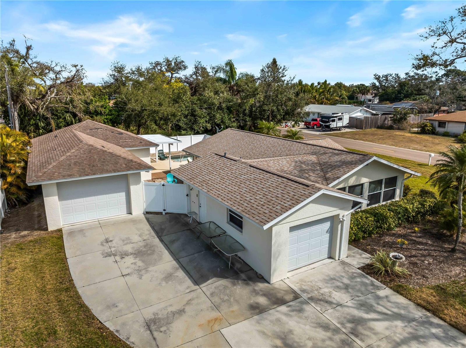 SOUTH VENICE - Residential