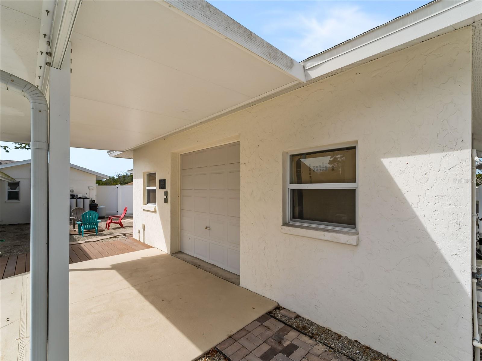 SOUTH VENICE - Residential