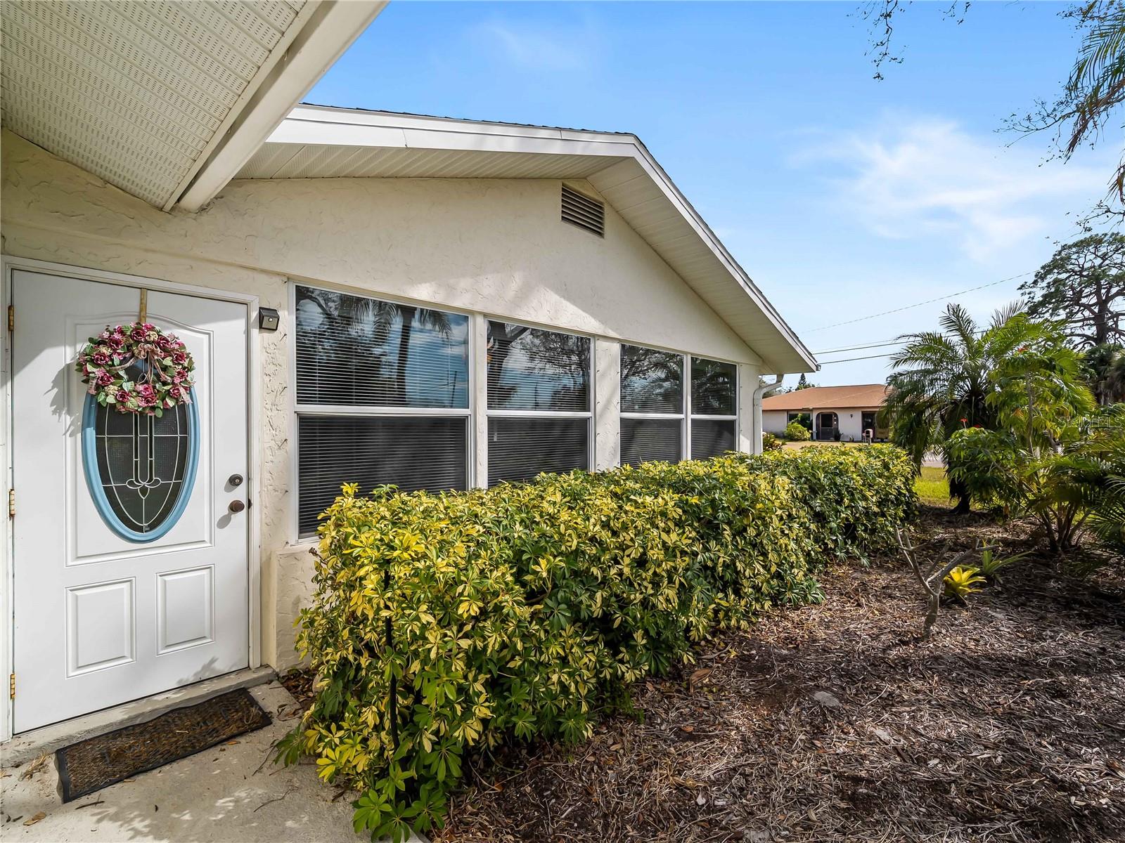 SOUTH VENICE - Residential