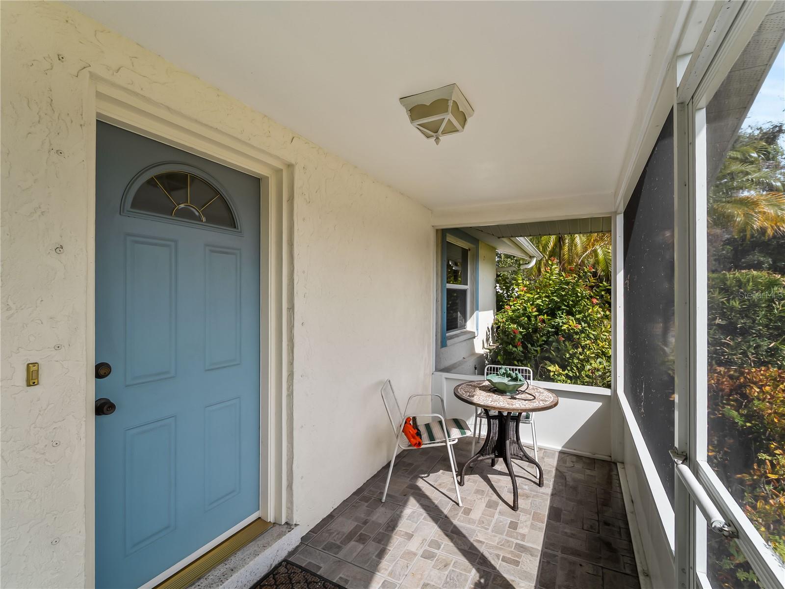 SOUTH VENICE - Residential