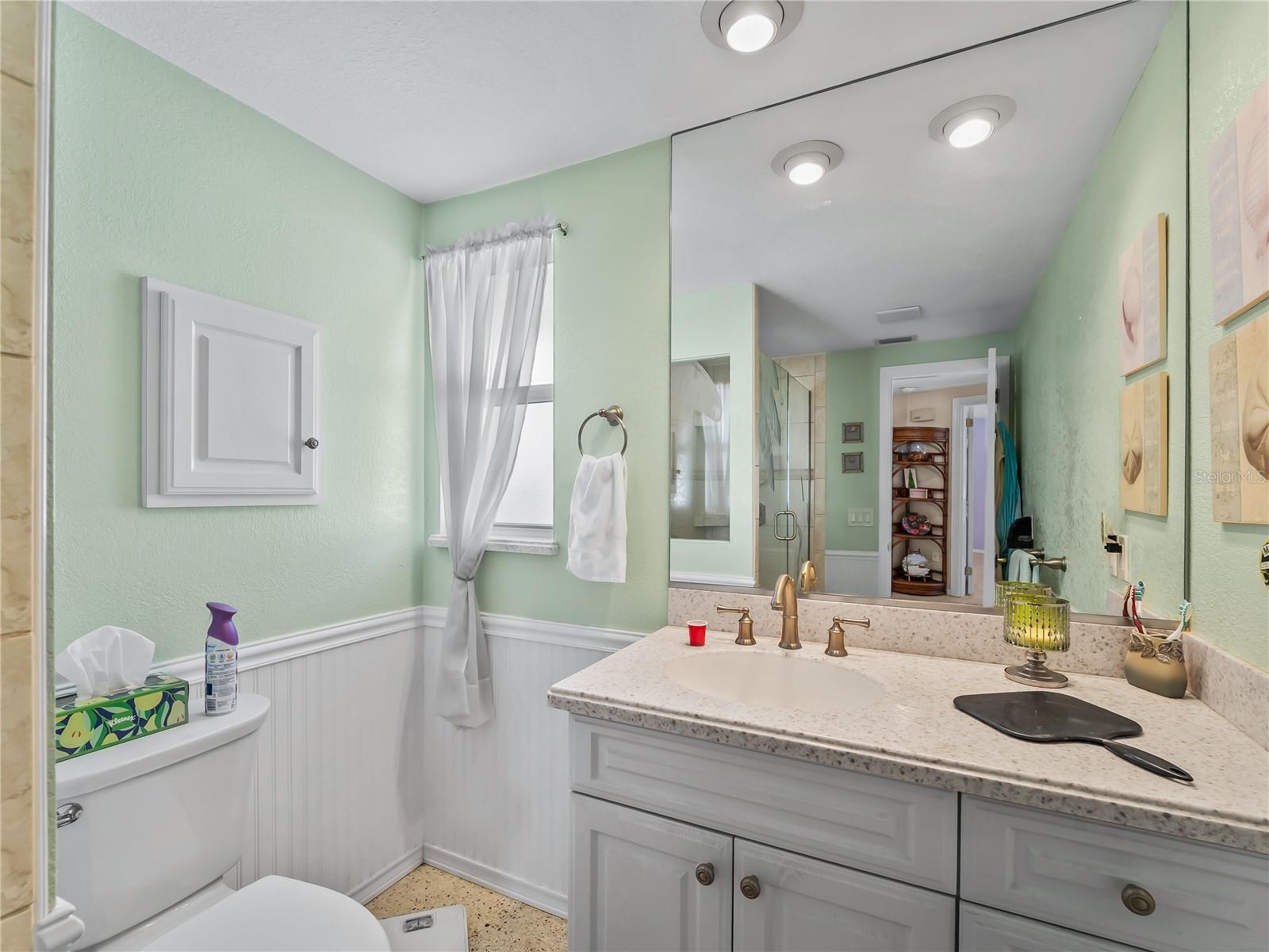 SOUTH VENICE - Residential