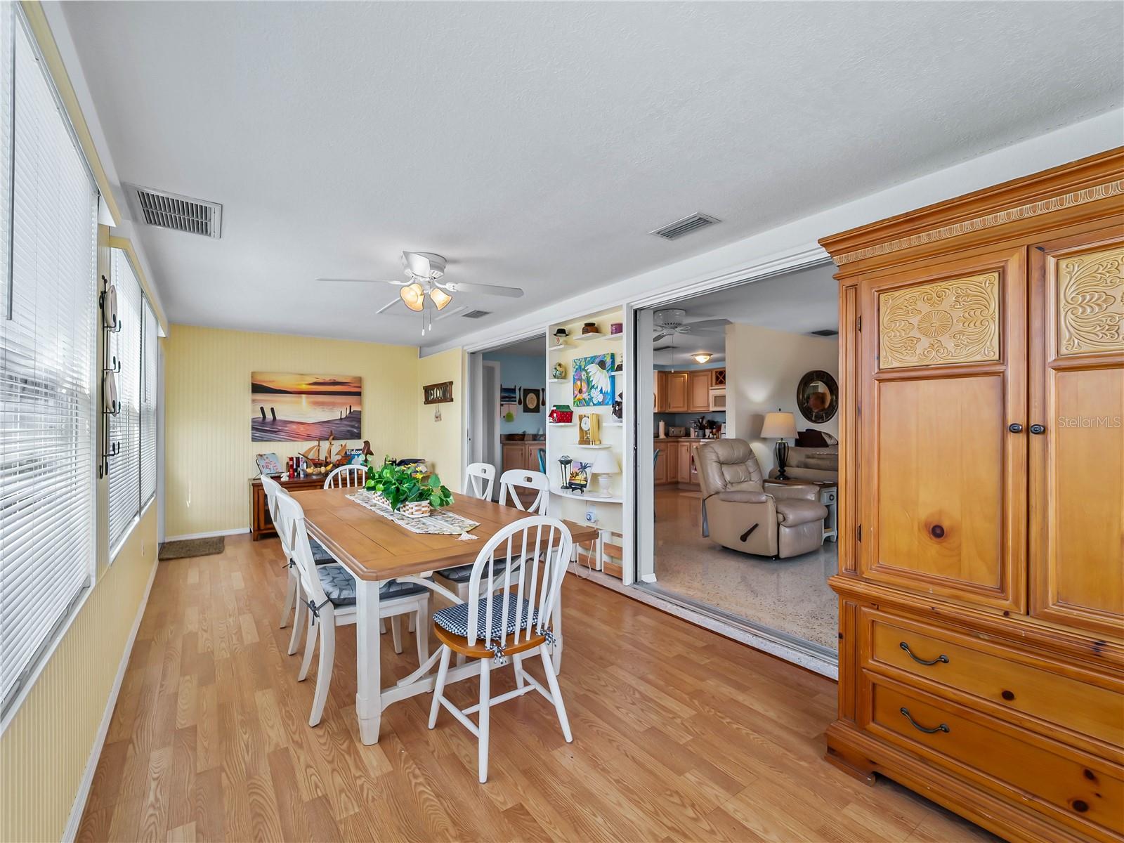 SOUTH VENICE - Residential