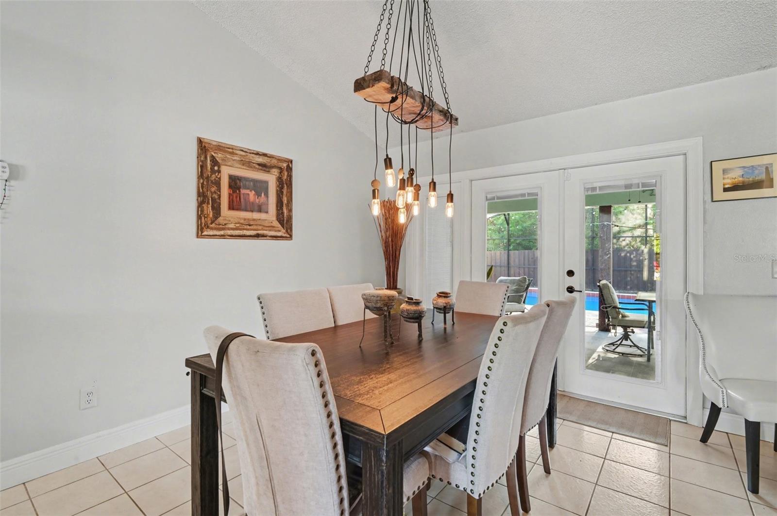 DELTONA - Residential