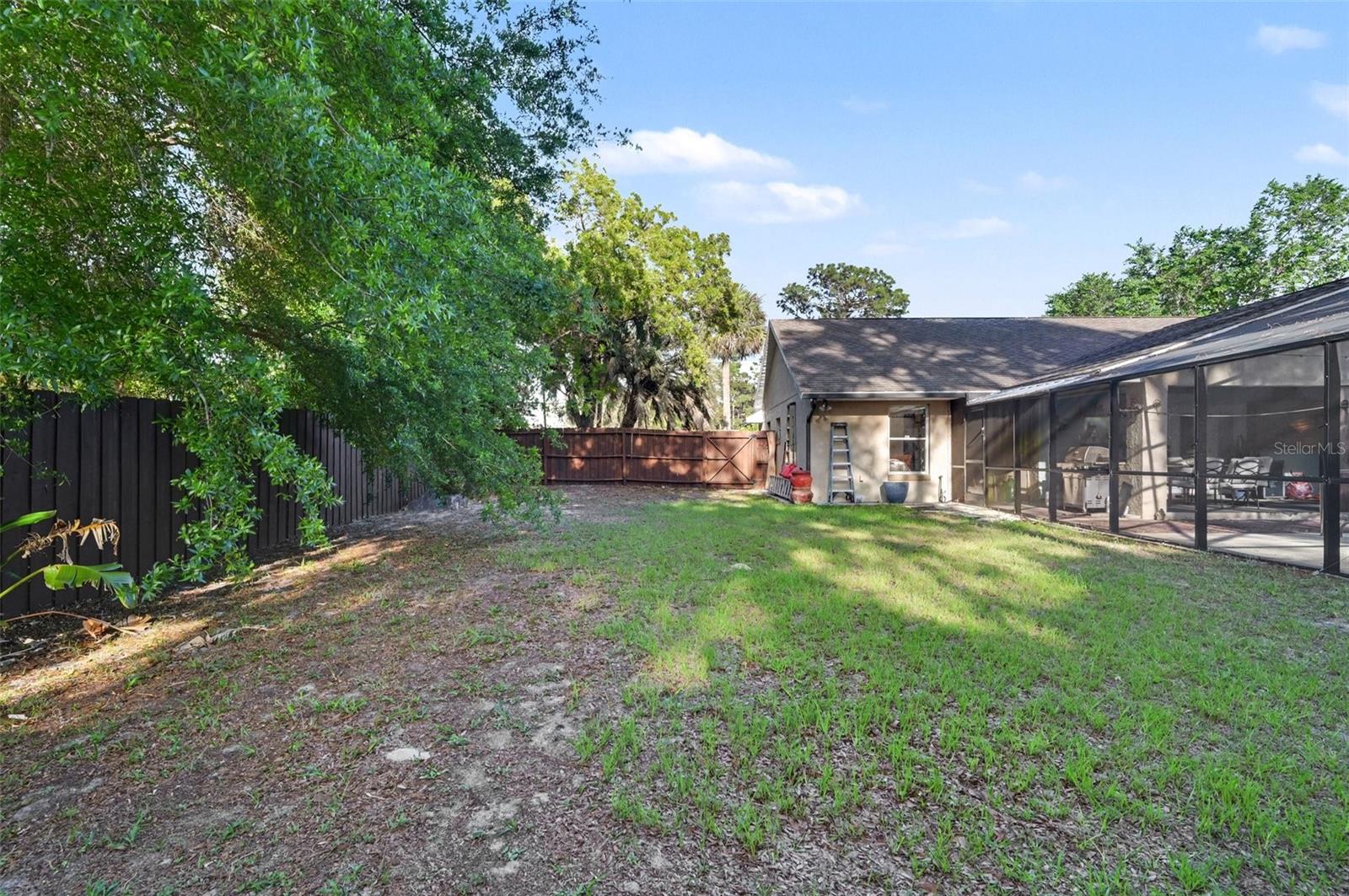 DELTONA - Residential