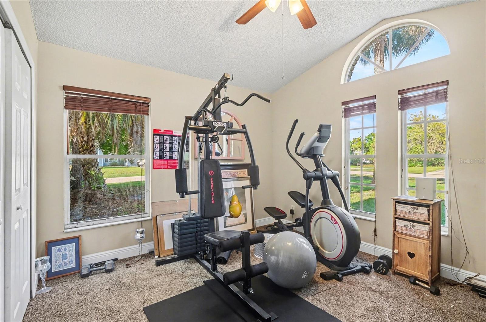 DELTONA - Residential