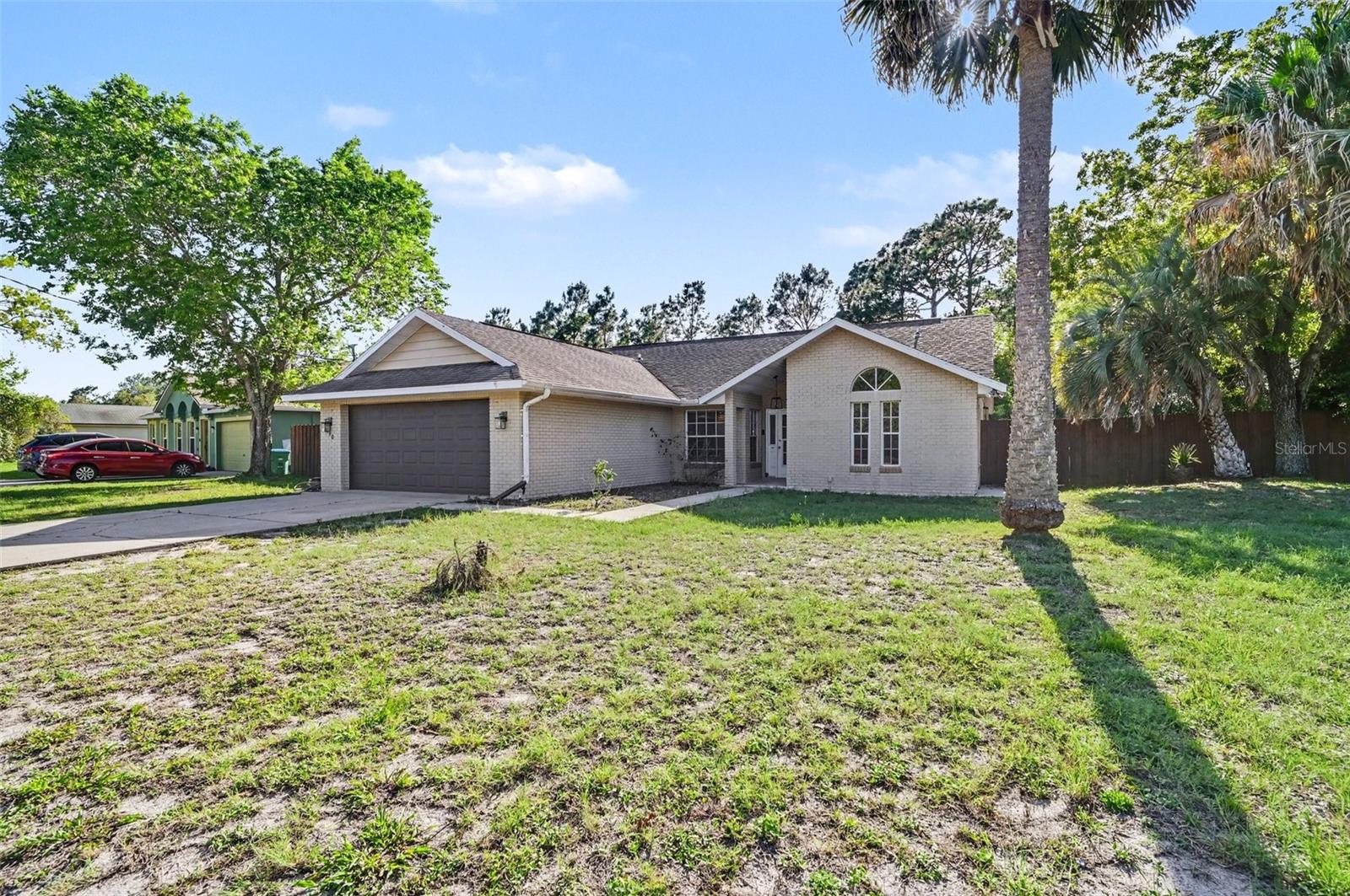 DELTONA - Residential