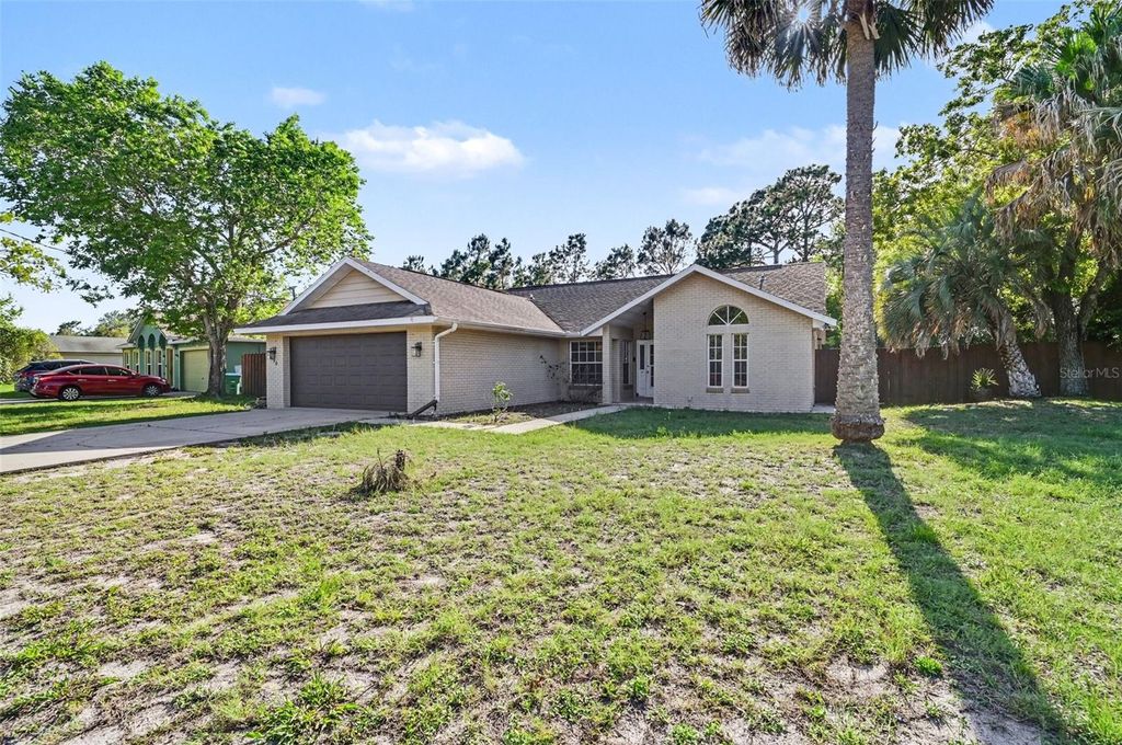 Photo of 550 Kangley Avenue, Deltona, FL 32738 (MLS # O6397514)