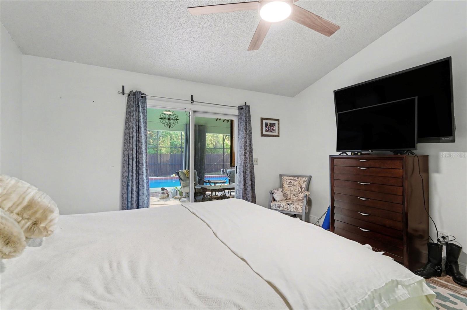 DELTONA - Residential