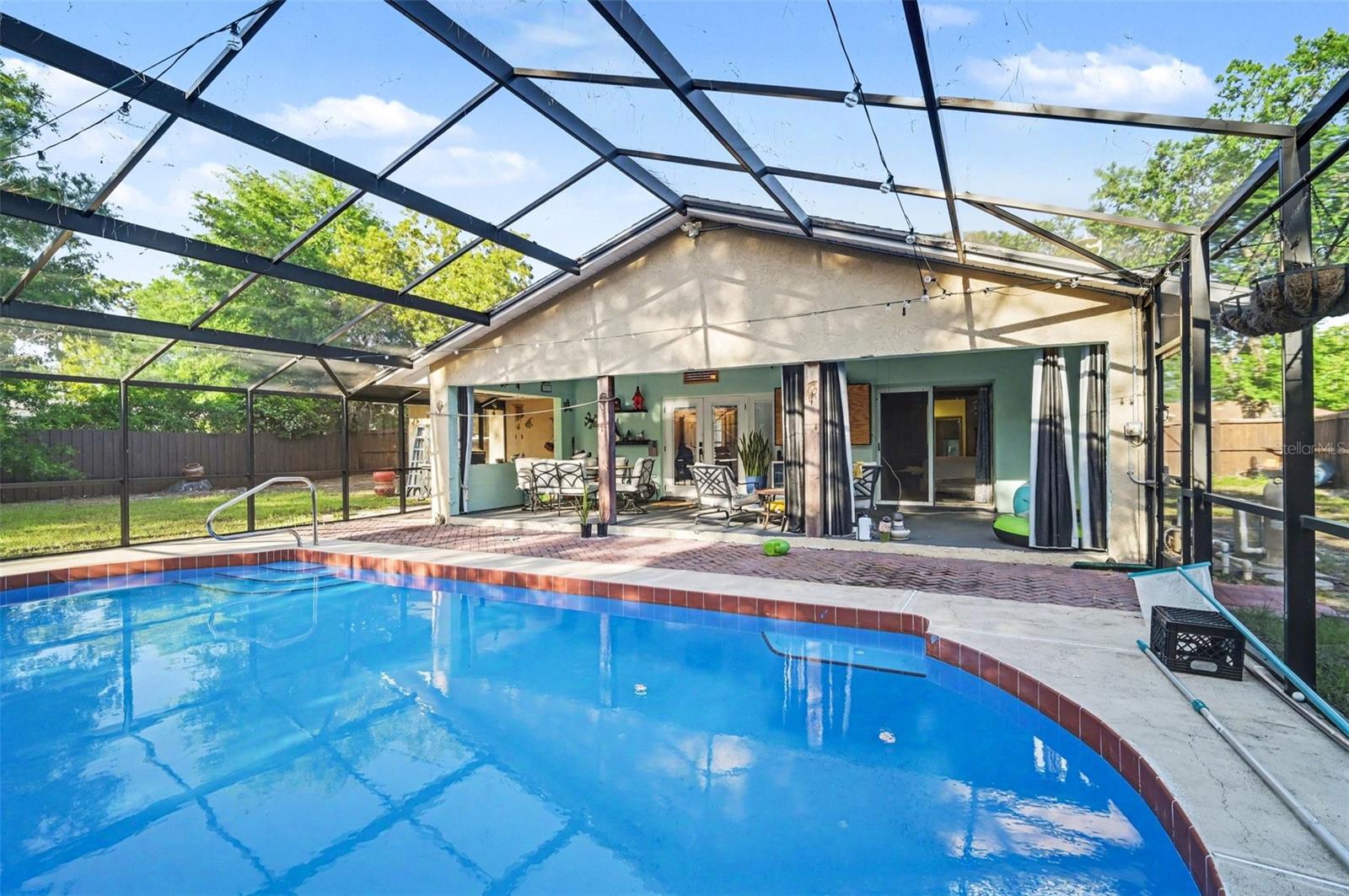 DELTONA - Residential