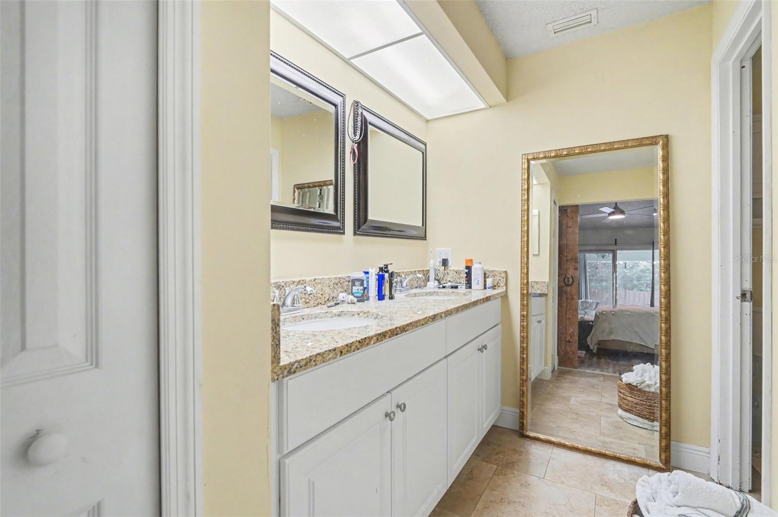 DELTONA - Residential