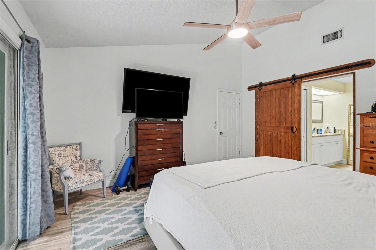 DELTONA - Residential