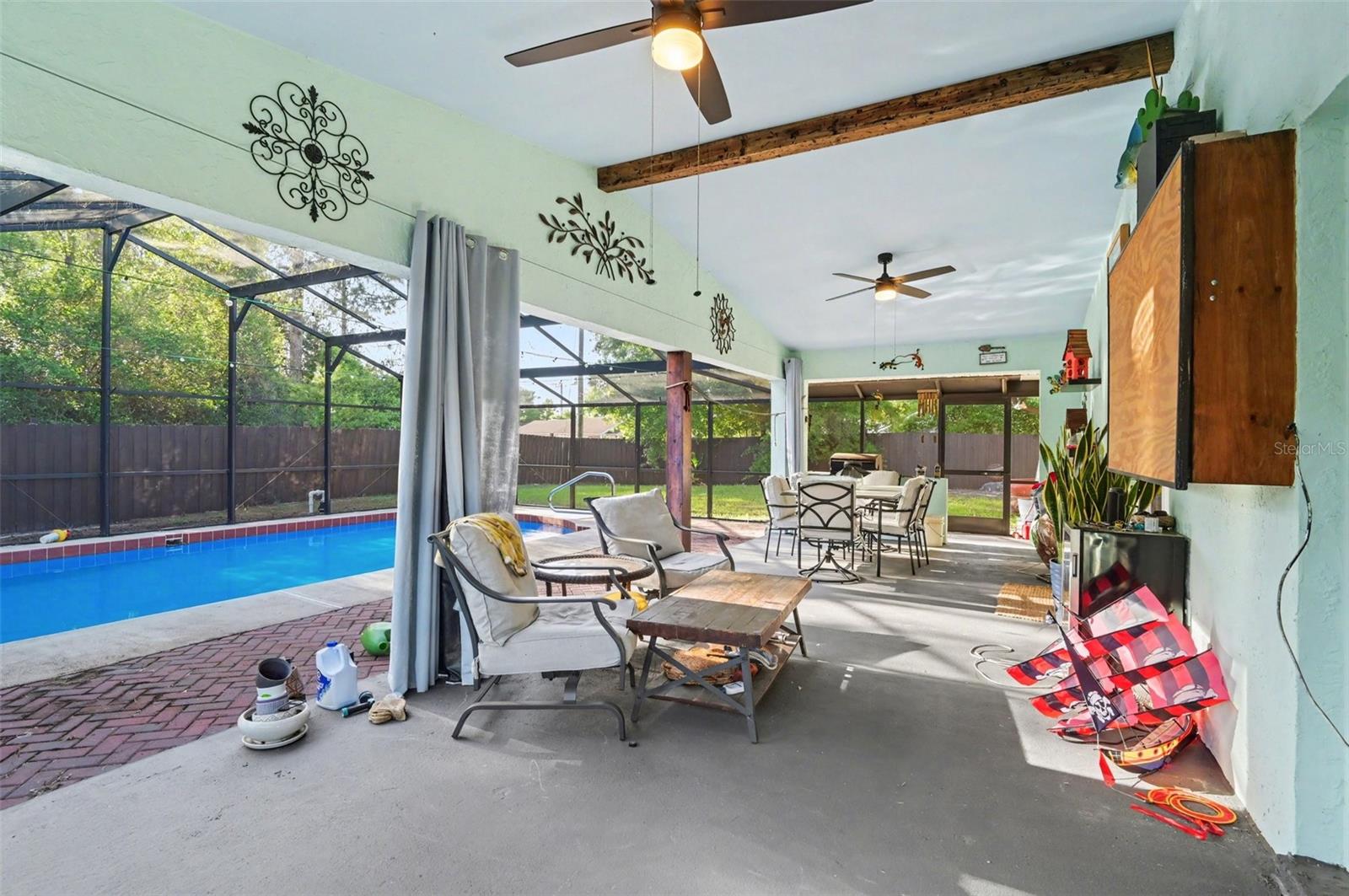 DELTONA - Residential