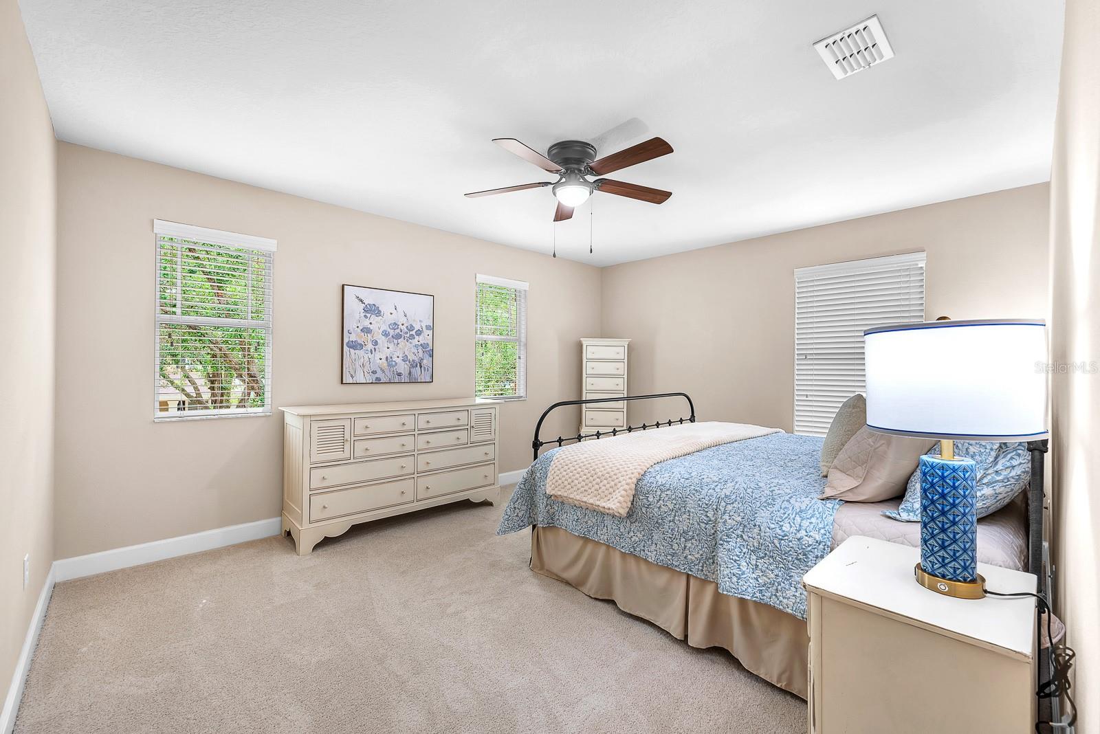 FISHHAWK RANCH TOWNCENTER PHAS - Residential