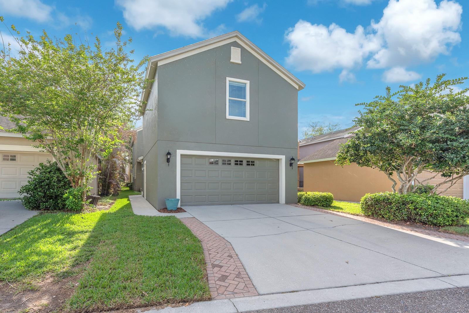 FISHHAWK RANCH TOWNCENTER PHAS - Residential