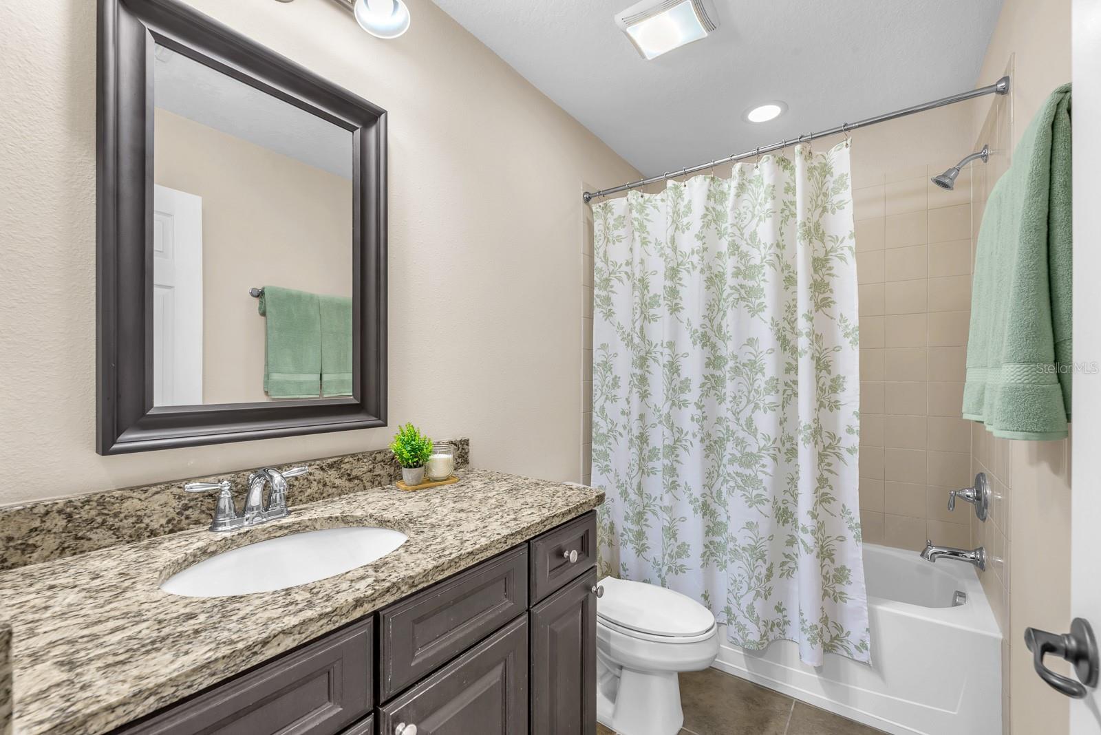 FISHHAWK RANCH TOWNCENTER PHAS - Residential