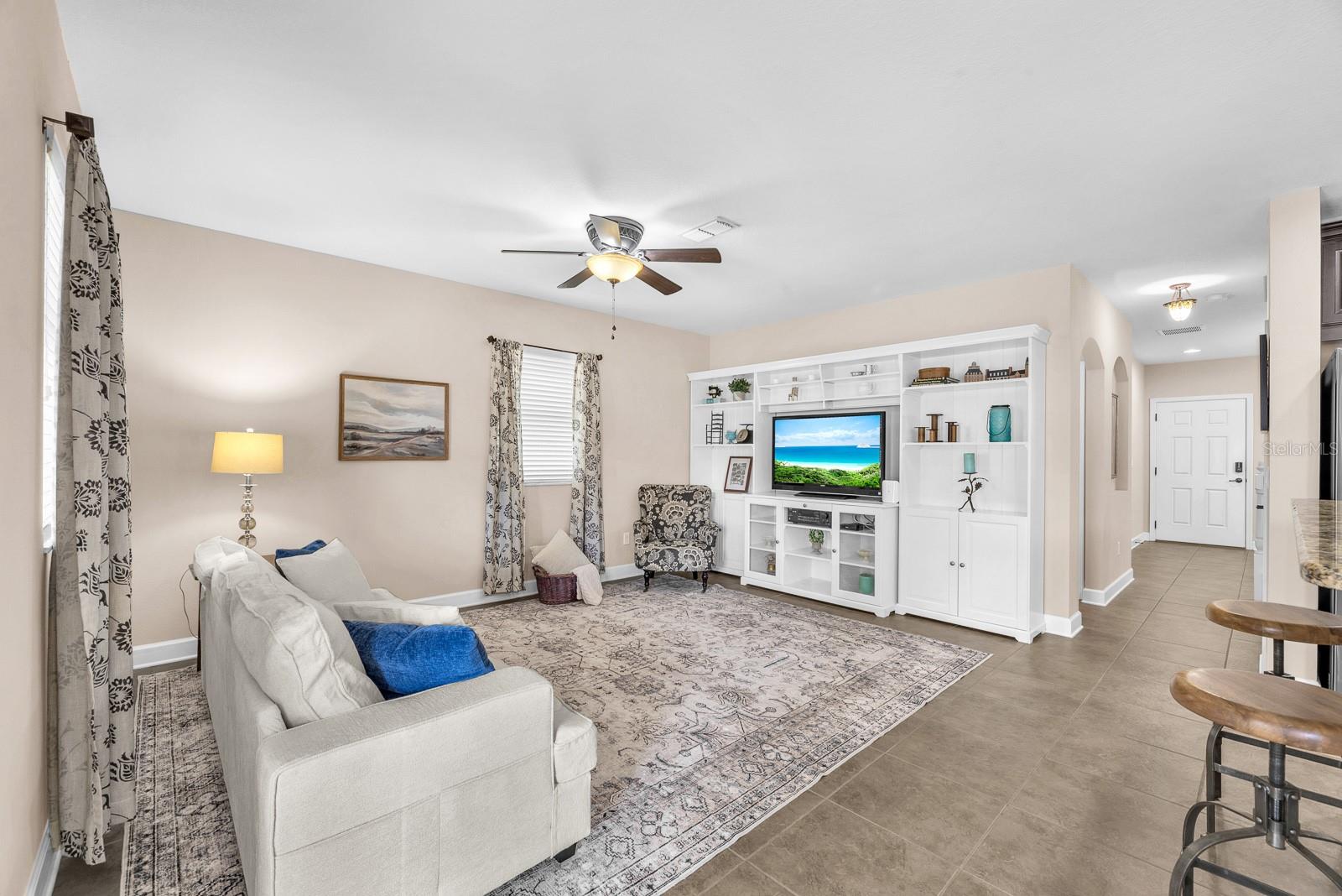 FISHHAWK RANCH TOWNCENTER PHAS - Residential